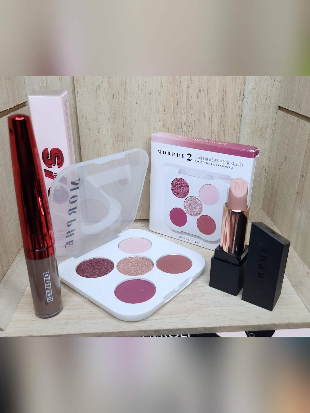 Morphe Ready in 5 Eyeshadow Palette, Morphe Lipstick & One/size Brow Gel.